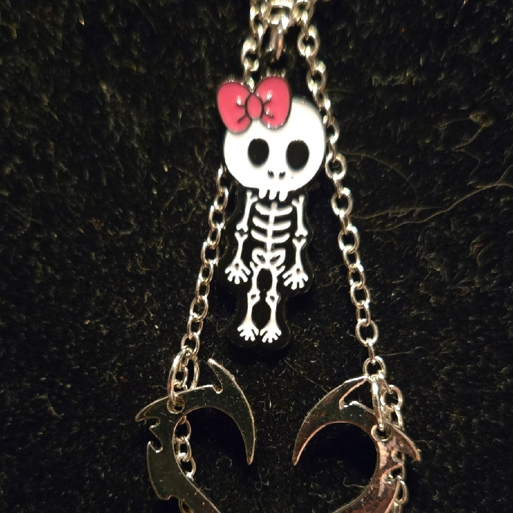 Hand Crafted Silver Skeleton Necklace